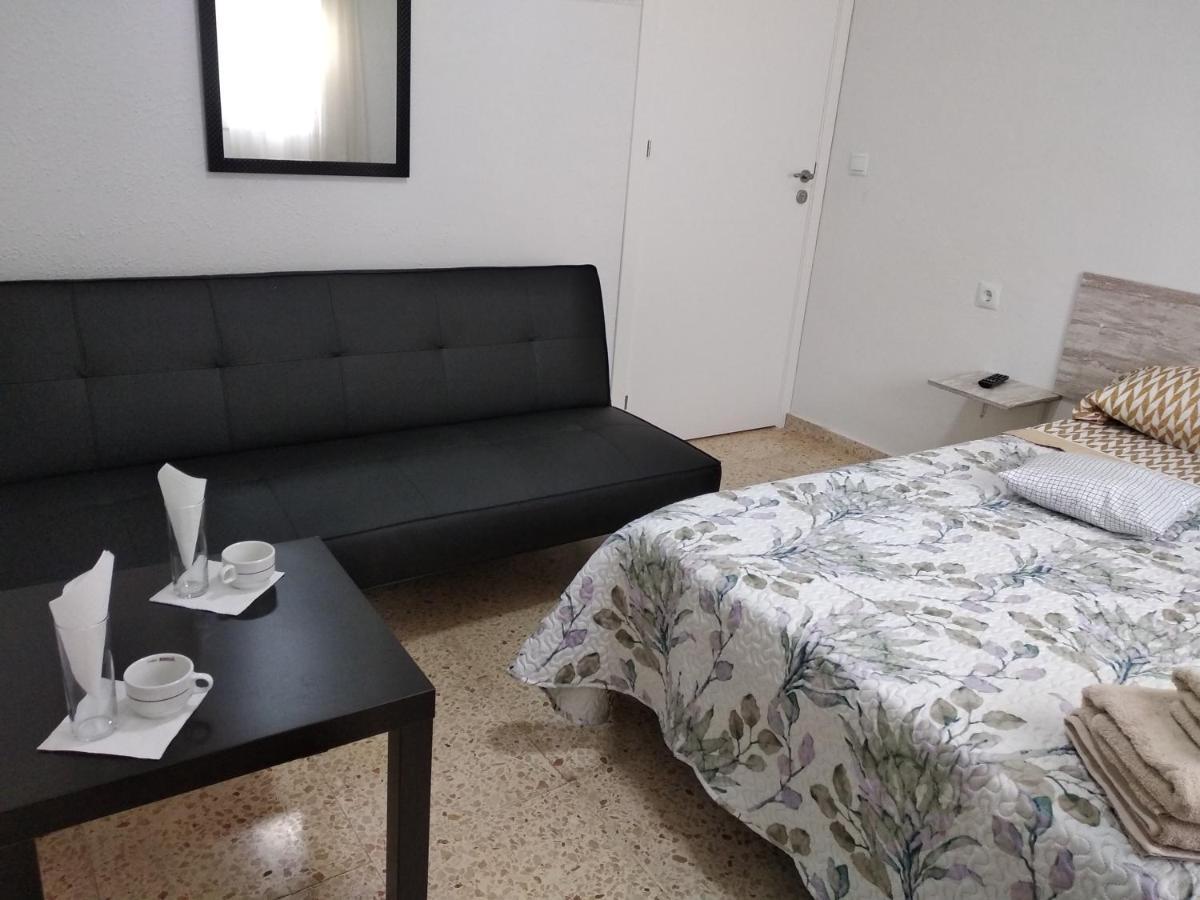 Guest house Golden Tower Auto Check-in *